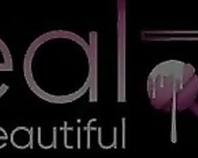 Erika Heiss. Fingers work